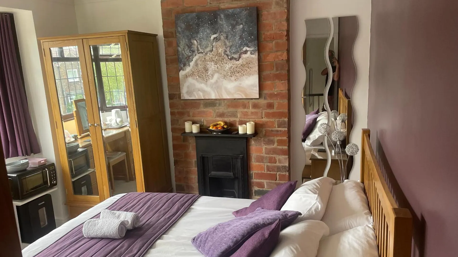 Camaraderie Guest House York